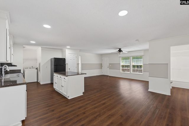 212 Cricket Road, Swansea, SC 29160