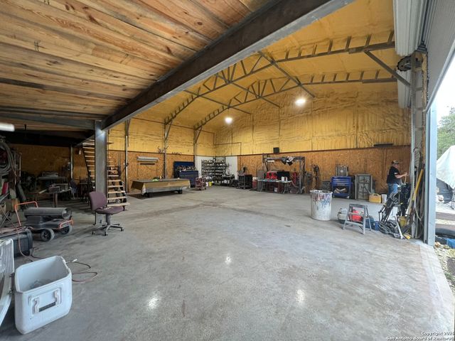 769 Lime Rock, Canyon Lake, TX 78133