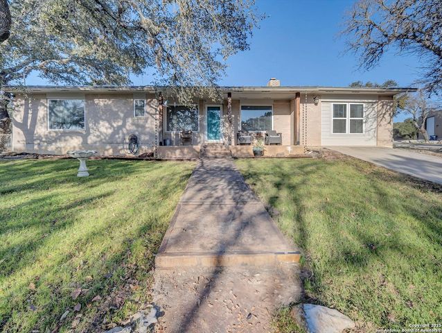 769 Lime Rock, Canyon Lake, TX 78133
