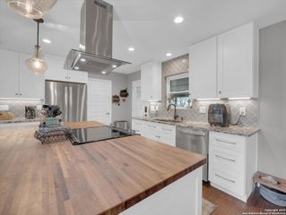 769 Lime Rock, Canyon Lake, TX 78133
