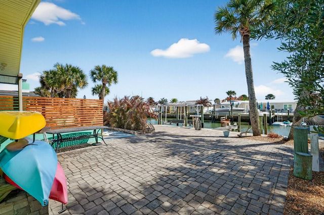 119 OLD CARRIAGE ROAD, Ponce Inlet, FL 32127