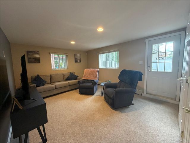 748 Leslie Lane, East Meadow, NY 11554