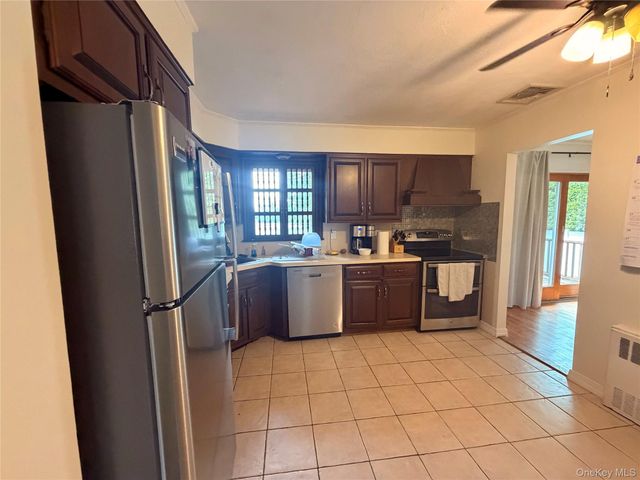 748 Leslie Lane, East Meadow, NY 11554