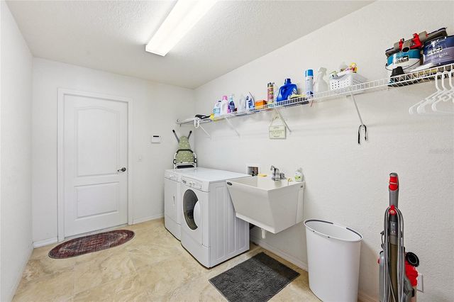 816 BOUNDARY BOULEVARD, Rotonda West, FL 33947