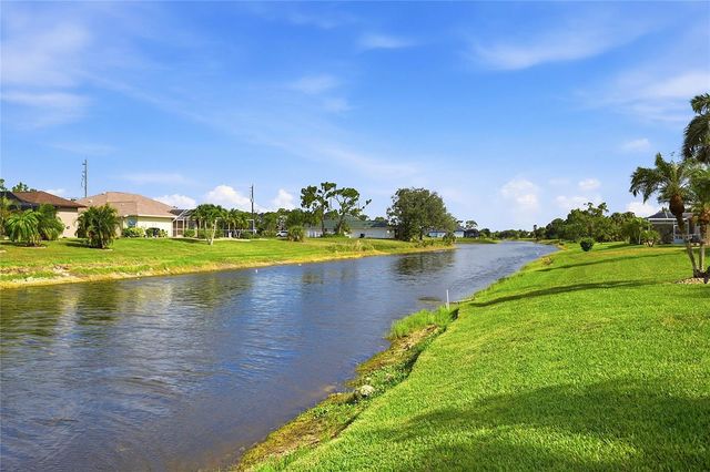 816 BOUNDARY BOULEVARD, Rotonda West, FL 33947
