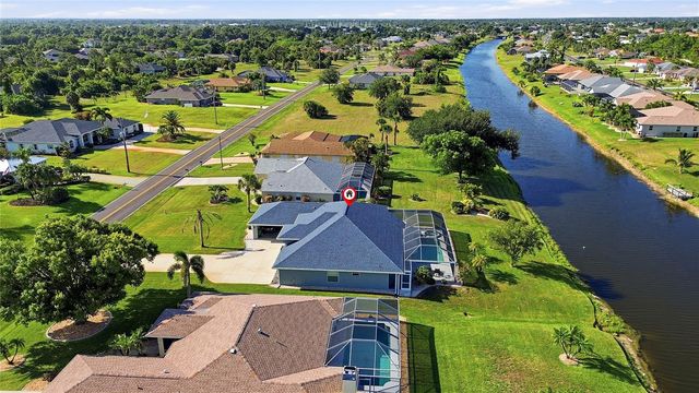 816 BOUNDARY BOULEVARD, Rotonda West, FL 33947
