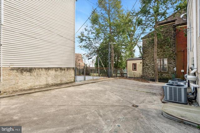 5643 E WISTER ST, Philadelphia, PA 19144