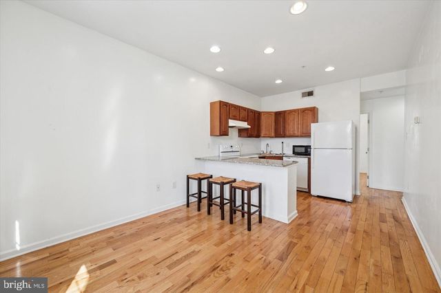 5643 E WISTER ST, Philadelphia, PA 19144