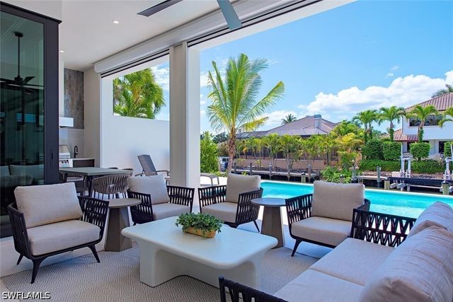 1456 Curlew AVE, Naples, FL 34102