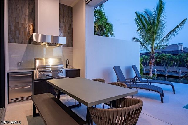 1456 Curlew AVE, Naples, FL 34102