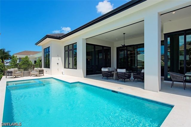 1456 Curlew AVE, Naples, FL 34102