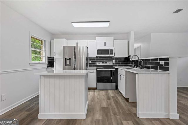 3570 Briar Drive, Lithia Springs, GA 30122