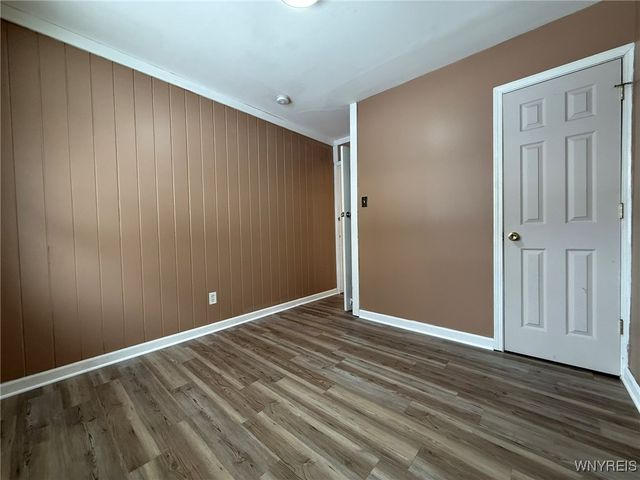 52 Carol Lane, Grand Island, NY 14072