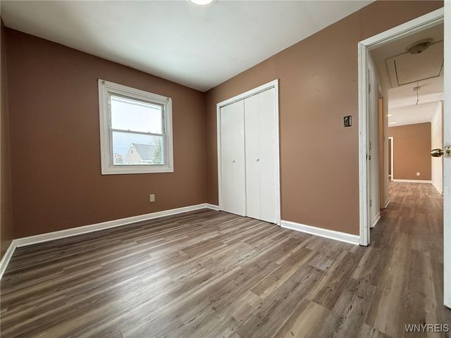 52 Carol Lane, Grand Island, NY 14072