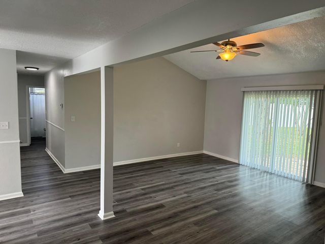 747 E Prima Vista Boulevard, Port St. Lucie, Port St Lucie, FL 34952