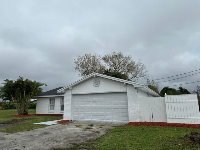 747 E Prima Vista Boulevard, Port St. Lucie, Port St Lucie, FL 34952