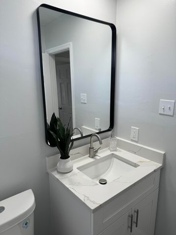 747 E Prima Vista Boulevard, Port St. Lucie, Port St Lucie, FL 34952