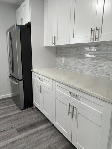 747 E Prima Vista Boulevard, Port St. Lucie, Port St Lucie, FL 34952