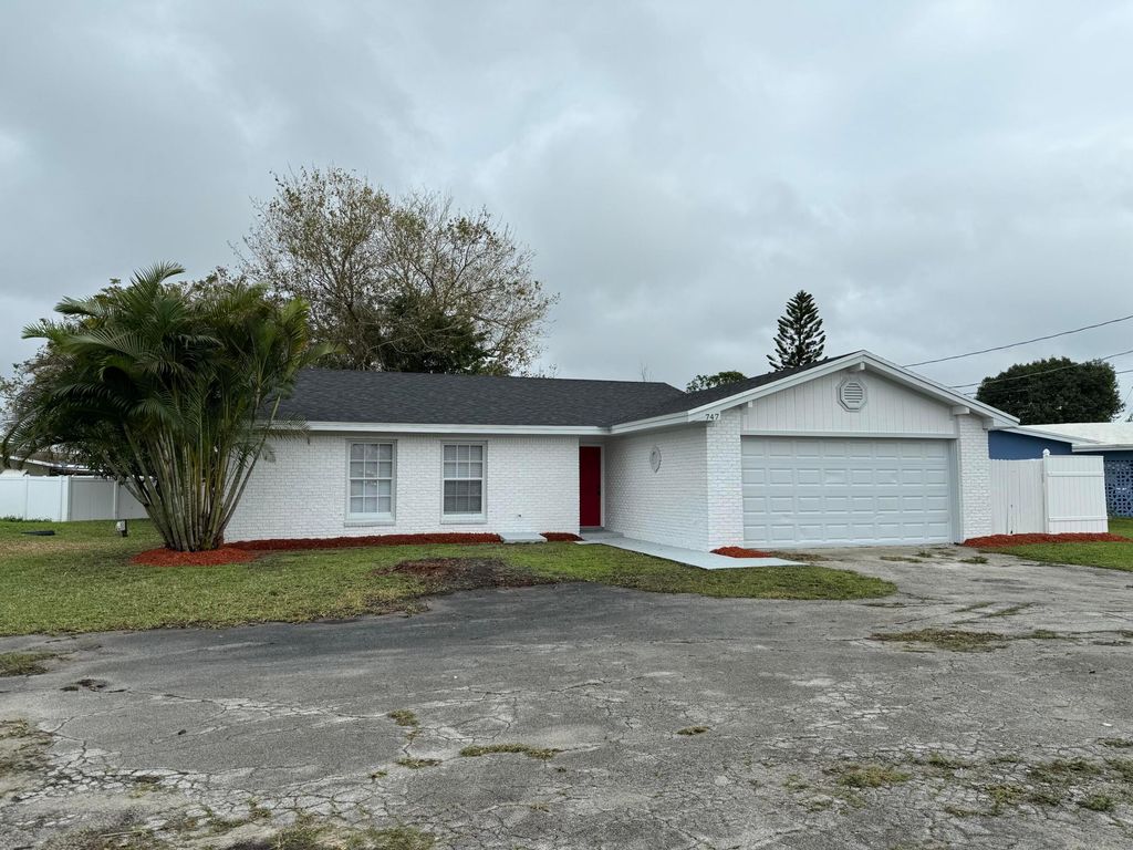 747 E Prima Vista Boulevard, Port St. Lucie, Port St Lucie, FL 34952
