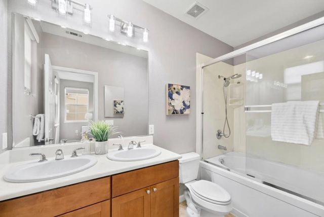 760 Mente Linda Loop, Milpitas, CA 95035