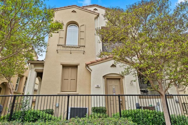 760 Mente Linda Loop, Milpitas, CA 95035