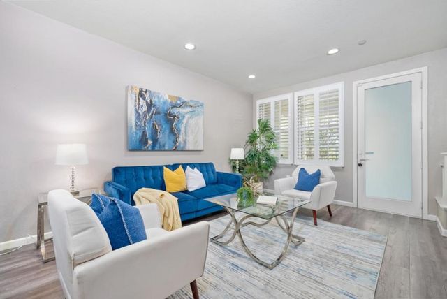 760 Mente Linda Loop, Milpitas, CA 95035