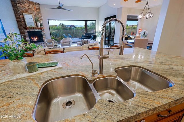 34302 N 86TH Place N, Scottsdale, AZ 85266