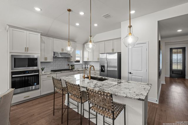 113 Farming Grove, San Antonio, TX 78006