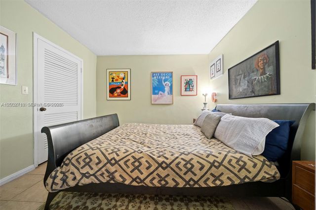 1965 Sans Souci Blvd 0, North Miami, FL 33181