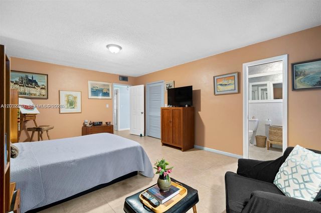 1965 Sans Souci Blvd 0, North Miami, FL 33181
