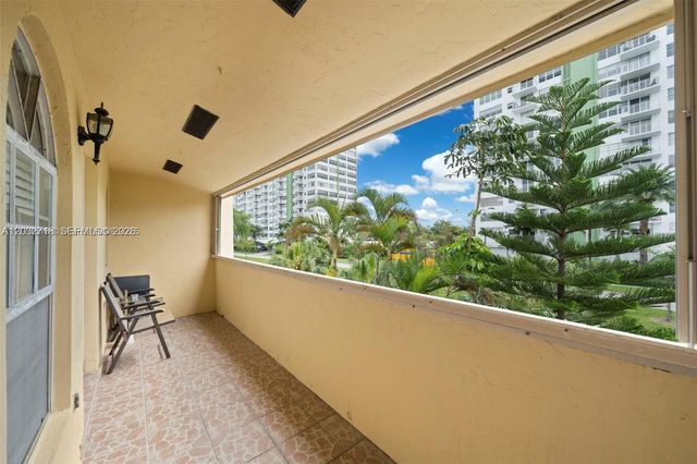 1965 Sans Souci Blvd 0, North Miami, FL 33181
