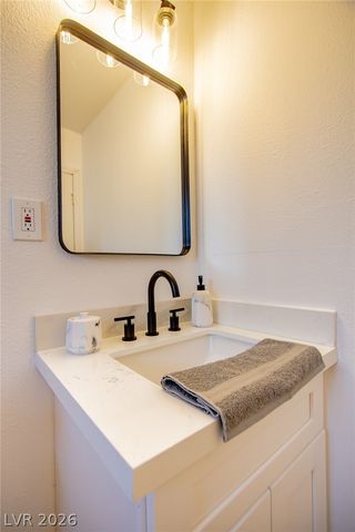 275 Pecos Way, Las Vegas, NV 89121