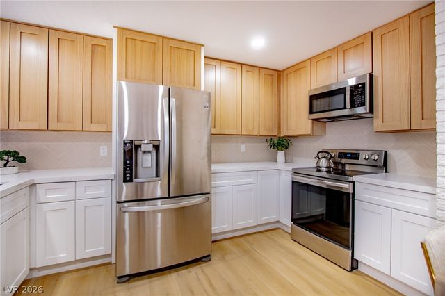 275 Pecos Way, Las Vegas, NV 89121