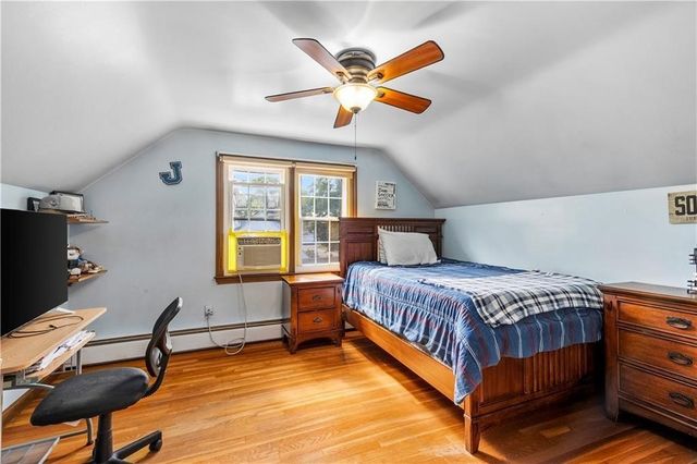 46 Auburn Avenue, Johnston, RI 02919