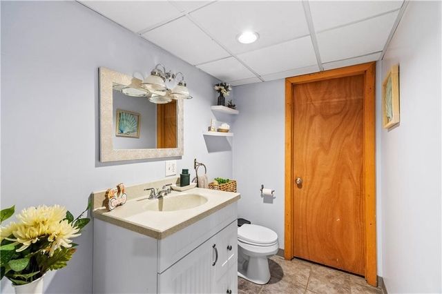 46 Auburn Avenue, Johnston, RI 02919