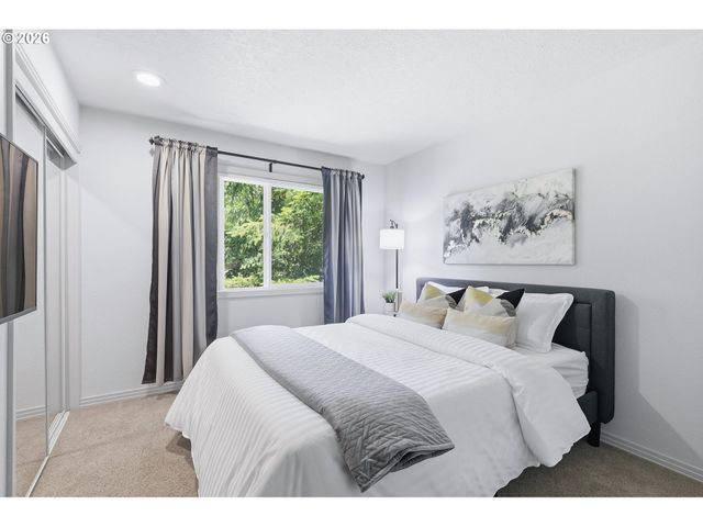 9824 Sw Quail Post Rd, Portland, OR 97219