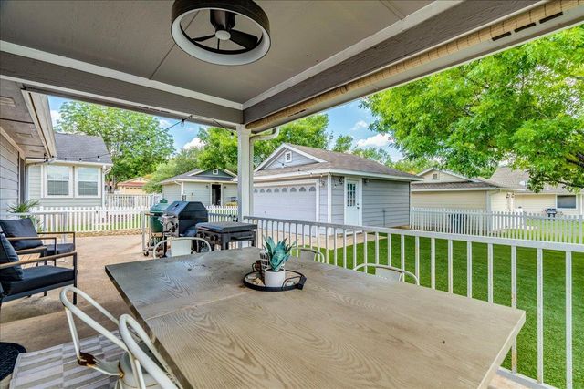 175 Wetzel, Kyle, TX 78640