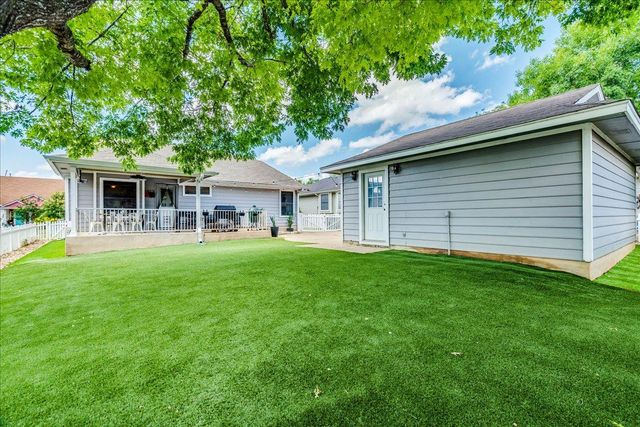 175 Wetzel, Kyle, TX 78640