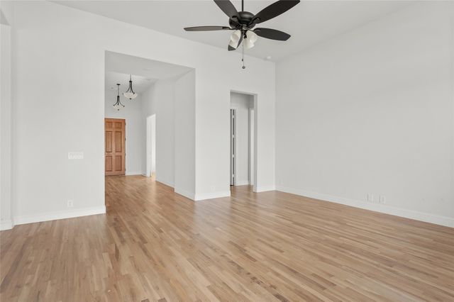 101 Jasper Lane, Van Alstyne, TX 75495