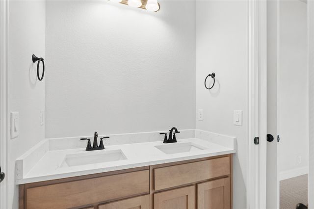 101 Jasper Lane, Van Alstyne, TX 75495