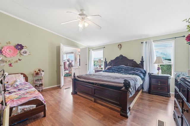 1017 Woodland Street, Channelview, TX 77530