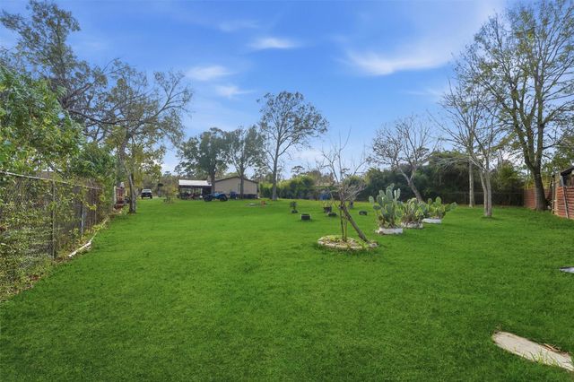 1017 Woodland Street, Channelview, TX 77530