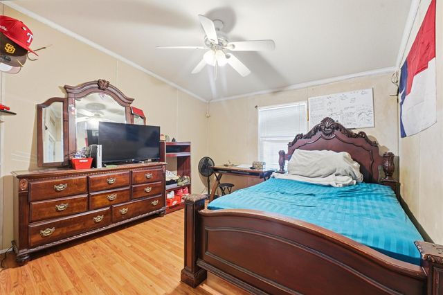 1017 Woodland Street, Channelview, TX 77530