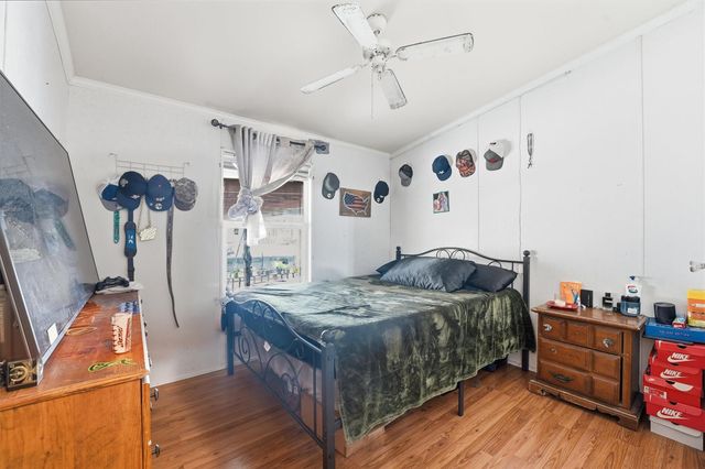 1017 Woodland Street, Channelview, TX 77530