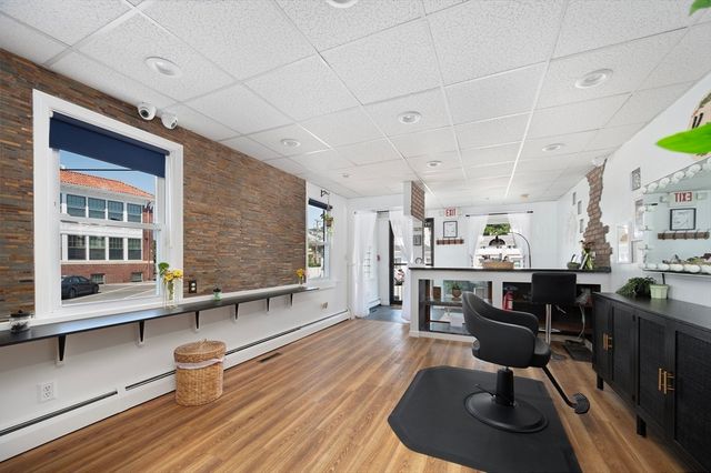 15 Thomas St, North Providence, RI 02911