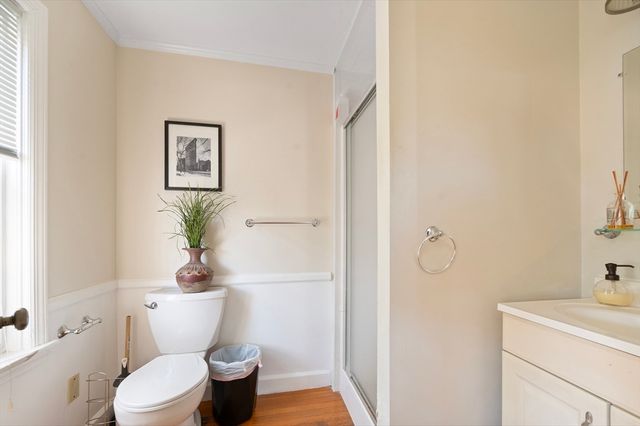 15 Thomas St, North Providence, RI 02911