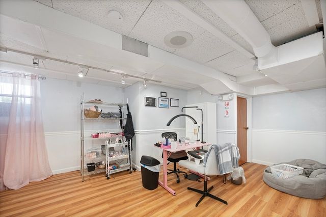 15 Thomas St, North Providence, RI 02911