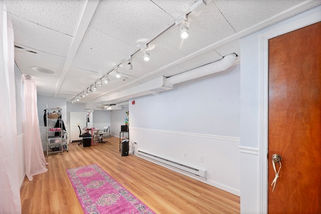 15 Thomas St, North Providence, RI 02911