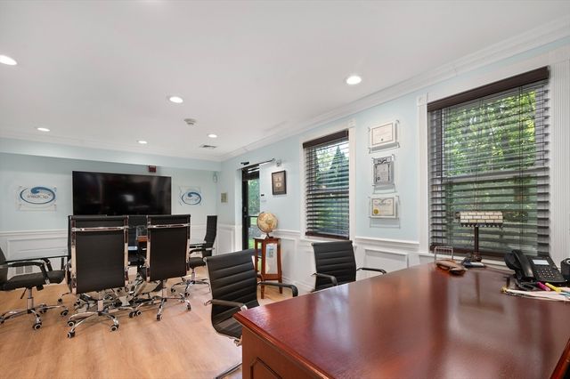 15 Thomas St, North Providence, RI 02911