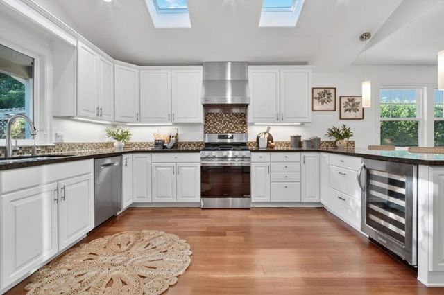 1109 Empey Way, San Jose, CA 95128